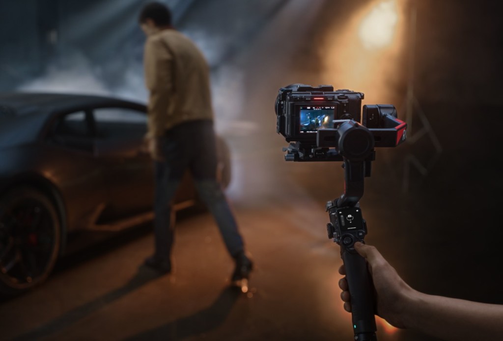 DJI RS 4 Series Rilis, Gimbal Kamera Canggih untuk&nbsp;Videografer