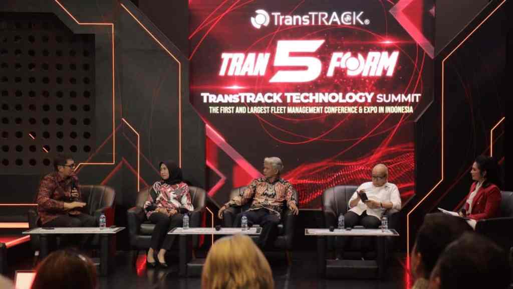 TransTRACK Technology Summit Paparkan Potensi AI dalam Industri Transportasi &&nbsp;Logistik